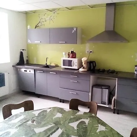 La Des Mesange Bed & Breakfast *